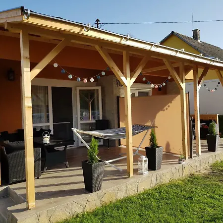 Appartamento Balaton Relax Apartmanhouse