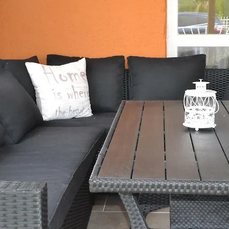 Balaton Relax Apartmanhouse Appartamento *