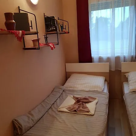 Appartamento Balaton Relax Apartmanhouse Balatonfenyves