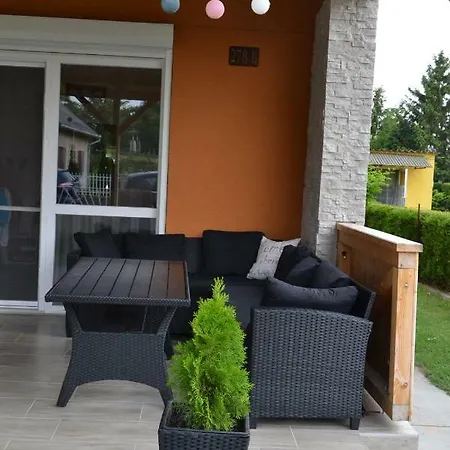 Balaton Relax Apartmanhouse 아파트 발라톤페니베스