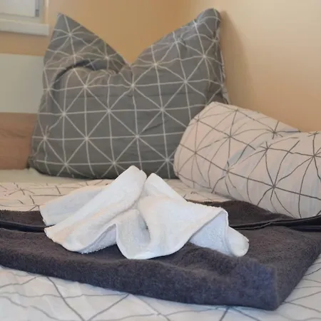 Balaton Relax Apartmanhouse Appartamento *